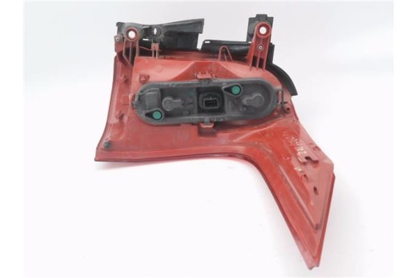 Recambio de piloto trasero izquierdo para peugeot 5008 1.6 premium referencia OEM IAM E208191  