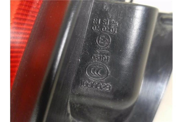 Recambio de piloto trasero izquierdo para peugeot 5008 1.6 premium referencia OEM IAM E208191  