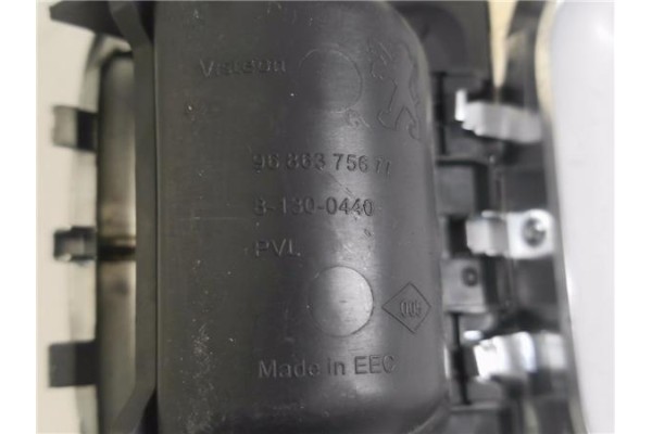 Recambio de embellecedor palanca cambio para peugeot 5008 1.6 premium referencia OEM IAM 9686375677 81300442 