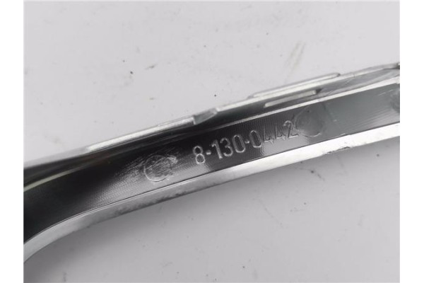 Recambio de embellecedor palanca cambio para peugeot 5008 1.6 premium referencia OEM IAM 9686375677 81300442 