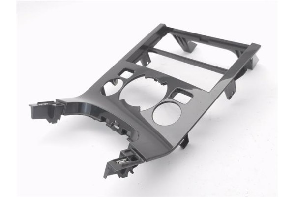 Recambio de embellecedor mando clima para peugeot 5008 1.6 premium referencia OEM IAM 9685099877 63191111 