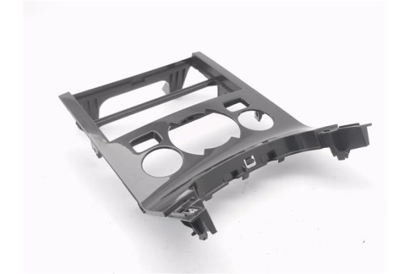 Recambio de embellecedor mando clima para peugeot 5008 1.6 premium referencia OEM IAM 9685099877 63191111 