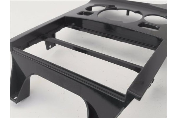 Recambio de embellecedor mando clima para peugeot 5008 1.6 premium referencia OEM IAM 9685099877 63191111 