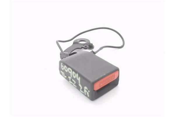 Recambio de anclaje cinturon trasero izquierdo para citroen c4 grand picasso/spacetourer 1.6 attraction referencia OEM IAM 98001