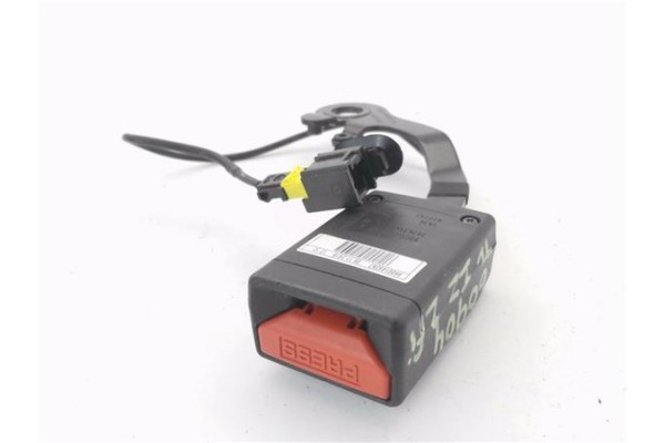 Recambio de anclaje cinturon trasero izquierdo para citroen c4 grand picasso/spacetourer 1.6 attraction referencia OEM IAM 98001