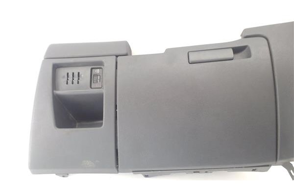 Recambio de guantera salpicadero para peugeot 5008 1.6 premium referencia OEM IAM 9685168577  