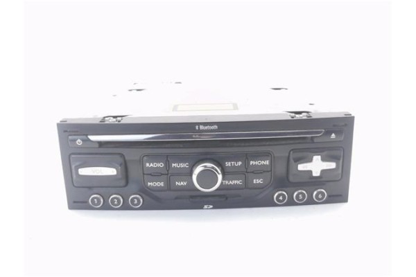 Recambio de autoradio para peugeot 5008 1.6 premium referencia OEM IAM 96751717XT  