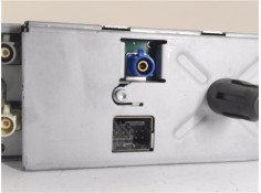 Recambio de autoradio para peugeot 5008 1.6 premium referencia OEM IAM 96751717XT  