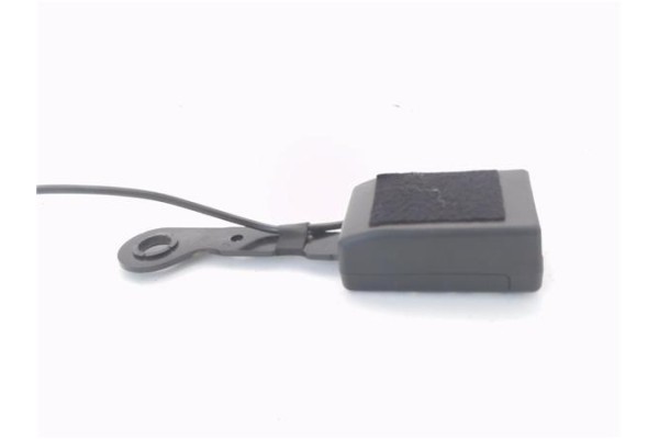 Recambio de anclaje cinturon trasero derecho para citroen c4 grand picasso/spacetourer 1.6 attraction referencia OEM IAM 9677118