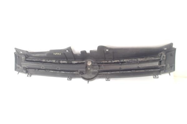 Recambio de rejilla capo para fiat ii panda (169) 1.2 referencia OEM IAM 735353899  