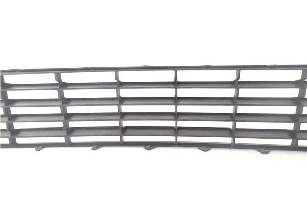 Recambio de rejilla paragolpes delantero para volkswagen golf v (1k1) 1.9 tdi referencia OEM IAM VW0706201  