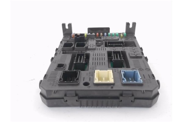 Recambio de bsi para peugeot 5008 1.6 premium referencia OEM IAM 9666895680  
