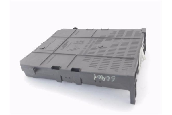 Recambio de bsi para peugeot 5008 1.6 premium referencia OEM IAM 9666895680  