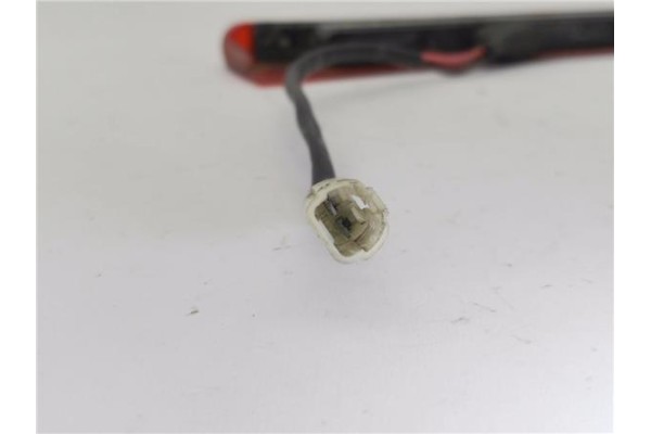 Recambio de luz central de freno para tata safari (42_fd) 2.1 referencia OEM IAM 146334  