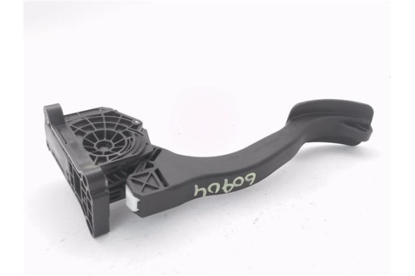Recambio de pedal acelerador para citroen c4 grand picasso/spacetourer 1.6 attraction referencia OEM IAM 86ET40  