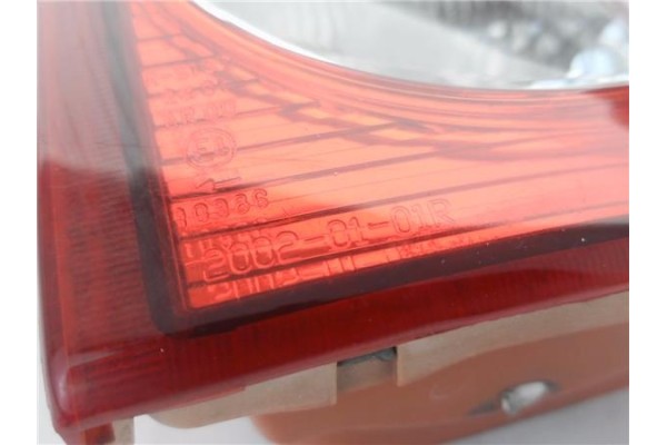 Recambio de piloto trasero derecho para tata safari (42_fd) 2.1 referencia OEM IAM 20020101R  