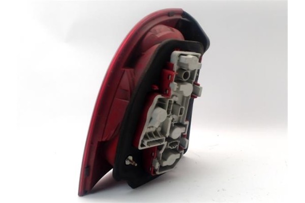 Recambio de piloto trasero derecho para volkswagen passat berlina (3b3) 1.9 tdi referencia OEM IAM 3B5945096AE 3B5827025AK 
