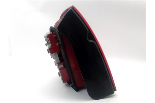 Recambio de piloto trasero derecho para volkswagen passat berlina (3b3) 1.9 tdi referencia OEM IAM 3B5945096AE 3B5827025AK 