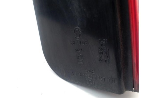 Recambio de piloto trasero derecho para volkswagen passat berlina (3b3) 1.9 tdi referencia OEM IAM 3B5945096AE 3B5827025AK 