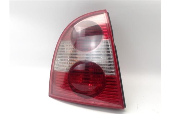 Recambio de piloto trasero izquierdo para volkswagen passat berlina (3b3) 1.9 tdi referencia OEM IAM 3B5945095AE 3B5827025AK 