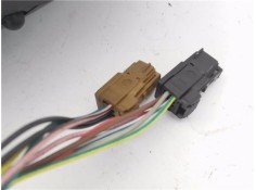 Recambio de retrovisor electrico derecho para peugeot 5008 1.6 premium referencia OEM IAM E9044666  