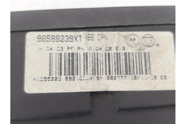 Recambio de mandos climatizador para citroen c3 1.1 i referencia OEM IAM 96588239XT  