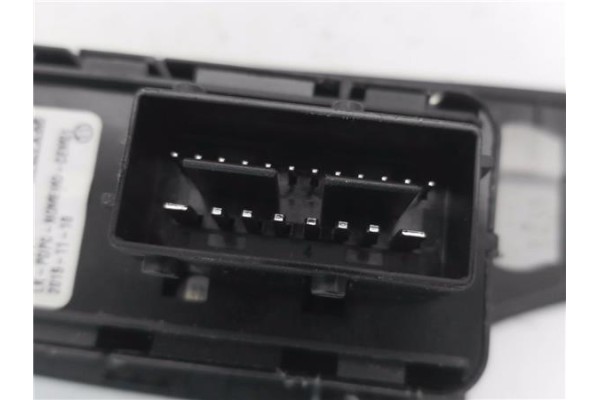 Recambio de mando elevalunas delantero izquierdo para citroen c4 grand picasso/spacetourer 1.6 attraction referencia OEM IAM 967