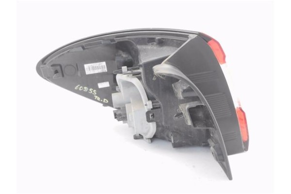 Recambio de piloto trasero derecho para renault captur i 1.2 intens referencia OEM IAM 265502731R  