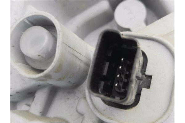 Recambio de piloto trasero derecho para renault captur i 1.2 intens referencia OEM IAM 265502731R  