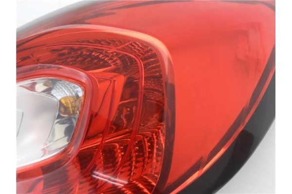 Recambio de piloto trasero derecho para renault captur i 1.2 intens referencia OEM IAM 265502731R  