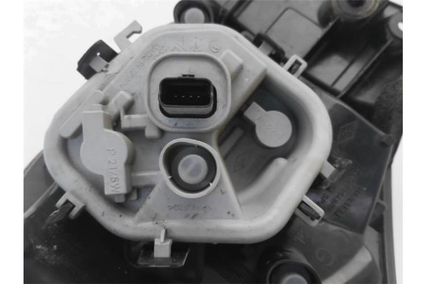 Recambio de piloto trasero izquierdo para renault captur i 1.2 intens referencia OEM IAM 265558548R  