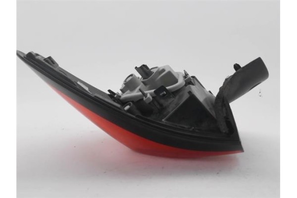 Recambio de piloto trasero izquierdo para renault captur i 1.2 intens referencia OEM IAM 265558548R  