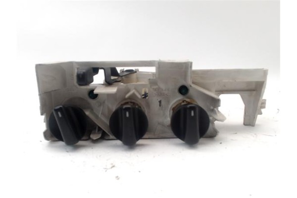 Recambio de mandos calefaccion / a.a. para toyota corolla (e11) 2.0 d (ce110_) referencia OEM IAM 8401012090B0  