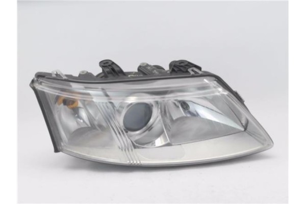Recambio de faro delantero dcho para saab 9-3 familiar 1.9 tid referencia OEM IAM 155820  
