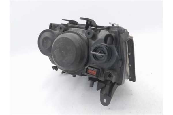 Recambio de faro delantero dcho para saab 9-3 familiar 1.9 tid referencia OEM IAM 155820  
