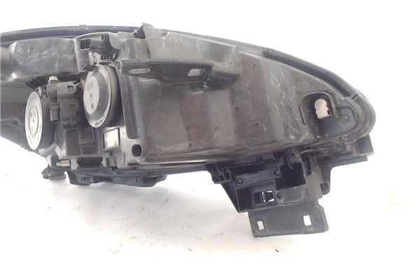 Recambio de faro delantero izquierdo para renault grand scénic iii (jz0/1_) 1.5 dci referencia OEM IAM 260601946R 89906003 