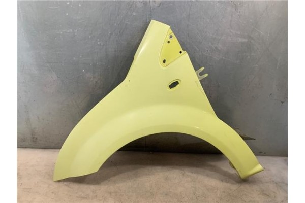Recambio de aleta delantero izquierda para citroen c2 1.1 referencia OEM IAM 7840N3  