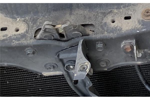 Recambio de cerradura capo para lexus is ii (_xe2_) 220 d (ale20) referencia OEM IAM 5351053060 5351053061 