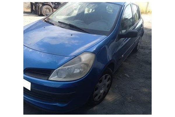 Recambio de faro delantero izquierdo para renault clio iii 1.5 dci (c/br1g) referencia OEM IAM 260607570R  