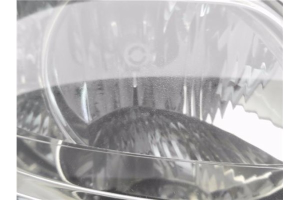 Recambio de faro delantero dcho para citroen c4 coupe 1.6 16v referencia OEM IAM 9646893880 89009406 