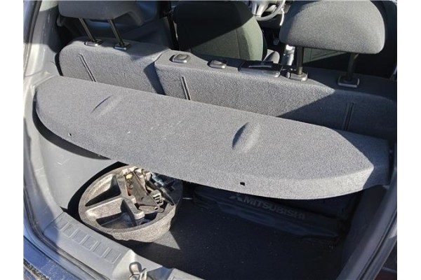 Recambio de bandeja trasero para mitsubishi colt cz3 berl. 3 (z30) 1.5 di-d instyle referencia OEM IAM 7237A046HA  