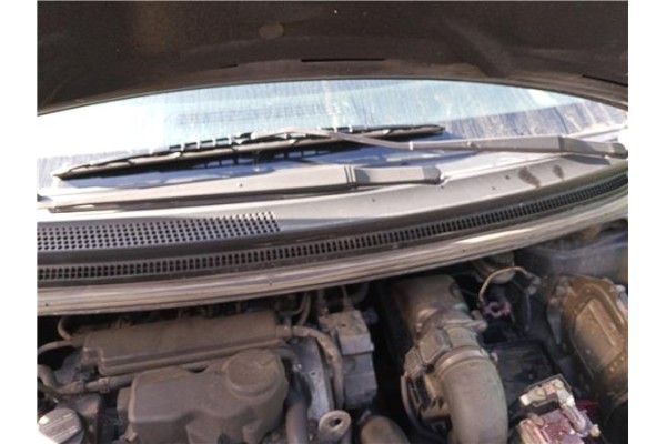 Recambio de brazo limpiaparabrisas delantero izquierdo para mitsubishi colt cz3 berl. 3 (z30) 1.5 di-d instyle referencia OEM IA