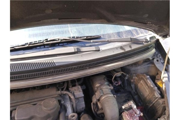 Recambio de brazo limpiaparabrisas delantero izquierdo para mitsubishi colt cz3 berl. 3 (z30) 1.5 di-d instyle referencia OEM IA