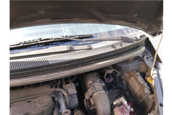 Recambio de brazo limpiaparabrisas delantero izquierdo para mitsubishi colt cz3 berl. 3 (z30) 1.5 di-d instyle referencia OEM IA