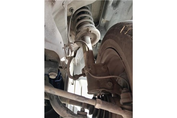 Recambio de amortiguador delantero derecho para mitsubishi colt cz3 berl. 3 (z30) 1.5 di-d instyle referencia OEM IAM 4060A094 4