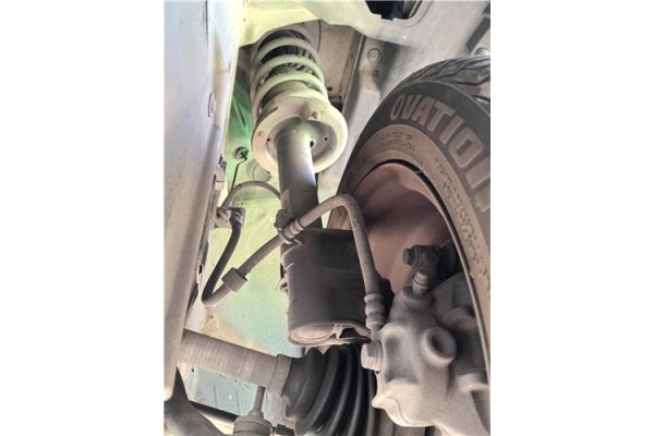 Recambio de amortiguador delantero izquierdo para mitsubishi colt cz3 berl. 3 (z30) 1.5 di-d instyle referencia OEM IAM 4060A093