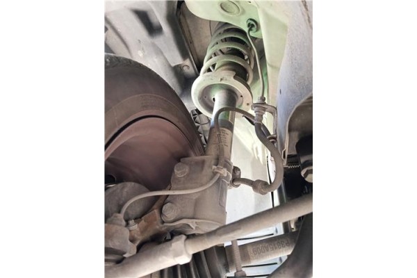 Recambio de amortiguador delantero izquierdo para mitsubishi colt cz3 berl. 3 (z30) 1.5 di-d instyle referencia OEM IAM 4060A093