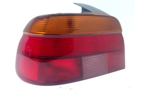 Recambio de piloto trasero izquierdo para bmw serie 5 berlina (e39) 2.8 528i referencia OEM IAM 63218363557  