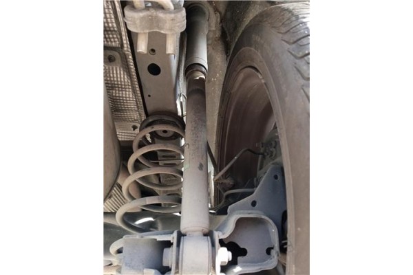 Recambio de amortiguador trasero derecho para mitsubishi colt cz3 berl. 3 (z30) 1.5 di-d instyle referencia OEM IAM MR594131 8,1