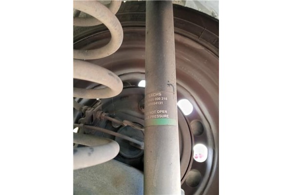 Recambio de amortiguador trasero derecho para mitsubishi colt cz3 berl. 3 (z30) 1.5 di-d instyle referencia OEM IAM MR594131 8,1